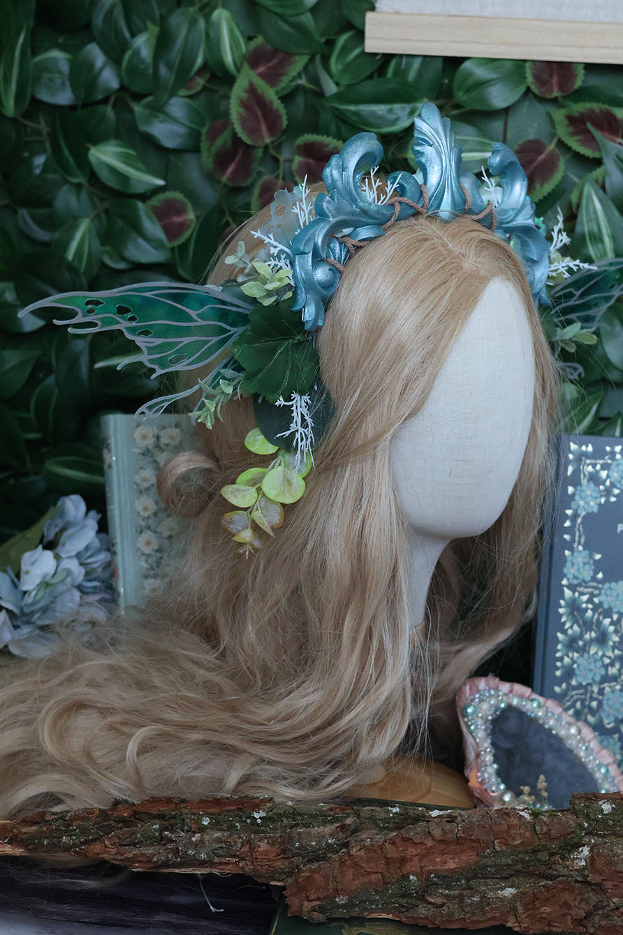 Headpiece River Maiden